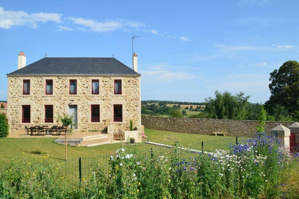 Gite La Dortiere S'Amuse, Magnifique Maison De Maitre 12Min Du Puy Du Fo Βίλα Sevremont Εξωτερικό φωτογραφία